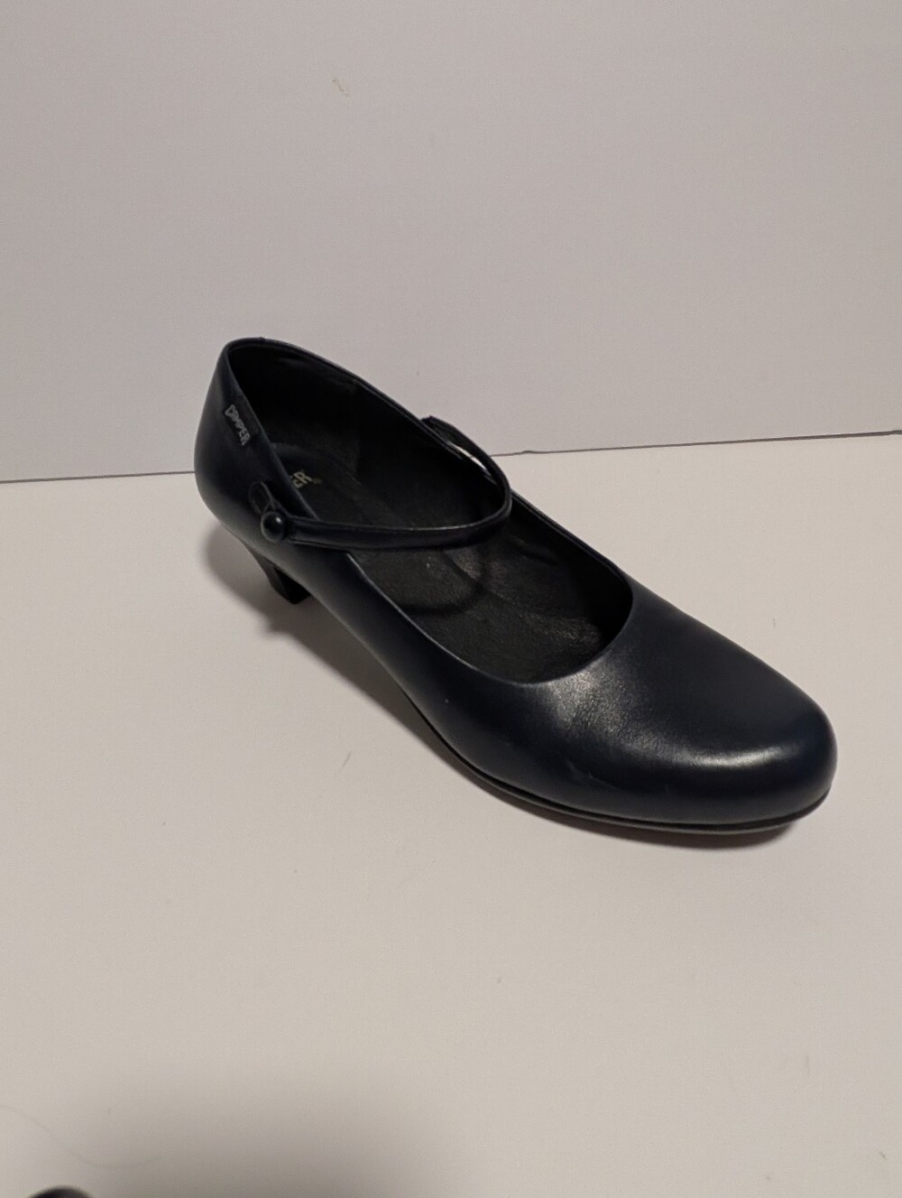 Camper Women's Navy blue Helena Bajo Mary Jane Pump Size 41